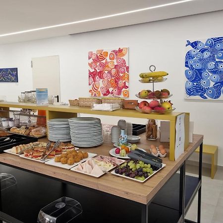 B&B Aria Di Mare 산비토로카포 외부 사진